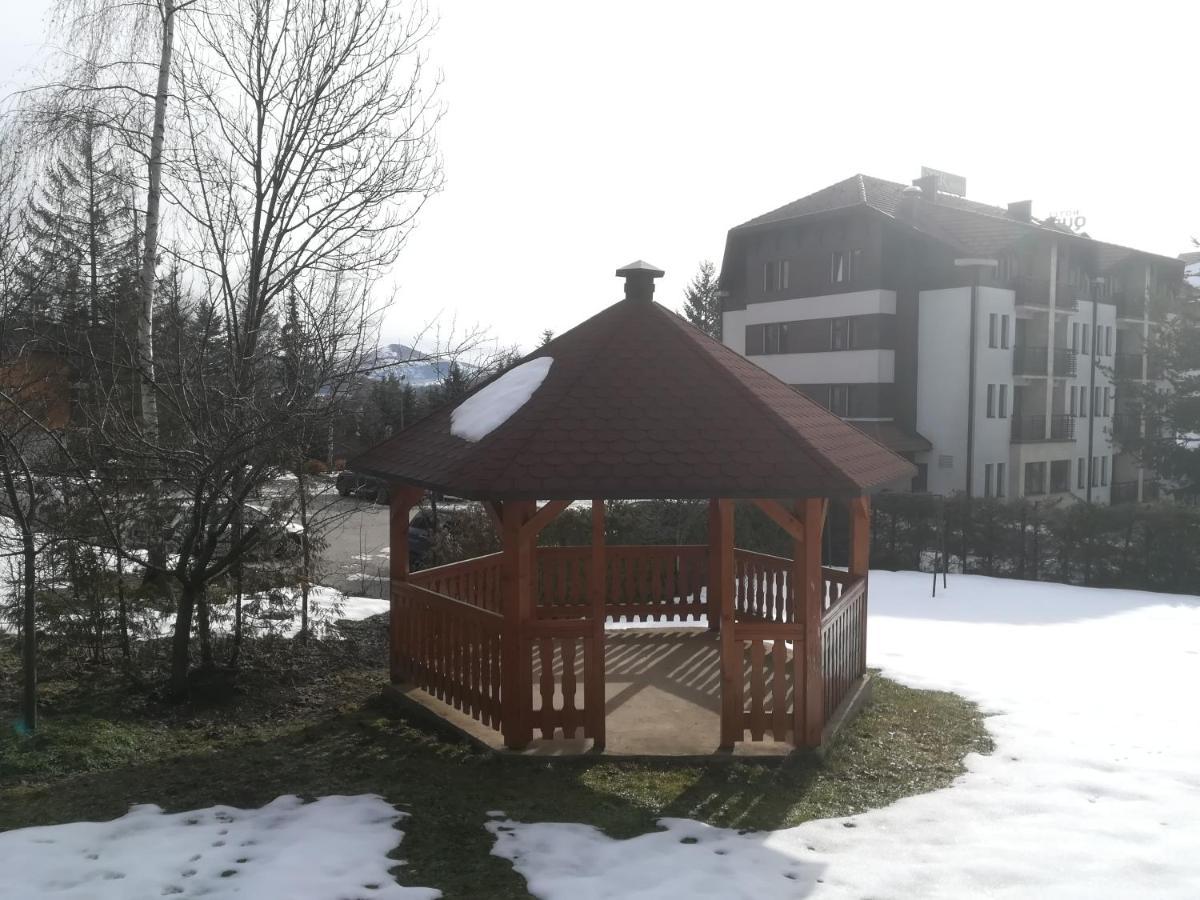 Vila Zoran Zlatibor Luaran gambar