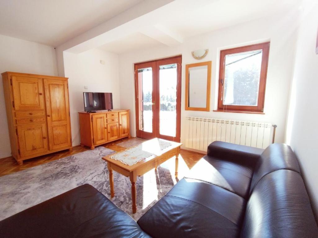 Vila Zoran Zlatibor Luaran gambar